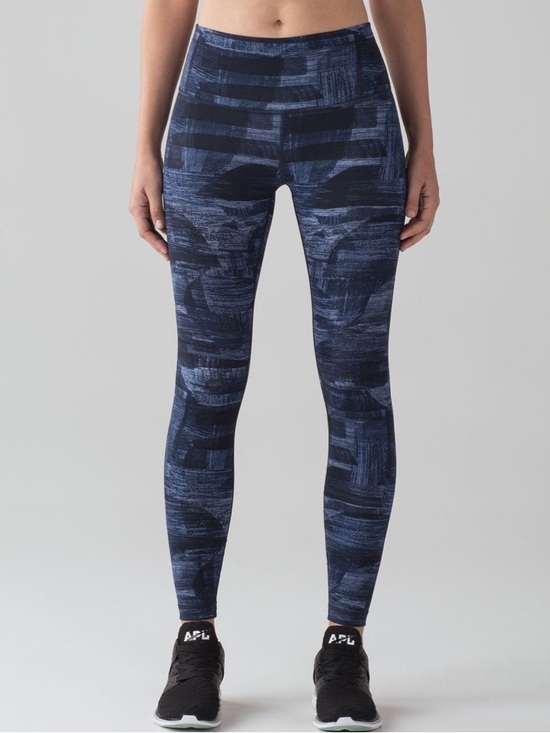 lululemon athletica Pants - Lululemon Wunder Under Hi-Rise Tight 28" Size 6 Luxtreme Navy Multi